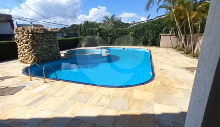 Casa à venda com 4 suítes no condomínio Aruã, Mogi das Cruzes - SP