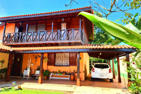Casa à venda com 3 quartos, sendo 1 suíte, em Mogi Moderno, Mogi das Cruzes, SP