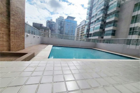 Apartamento Residencial à venda, Gonzaga, Santos - AP1004.