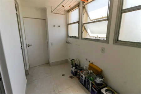 Apartamento à venda com 3 quartos, sendo 2 suítes, em Vila Andrade, São Paulo, SP