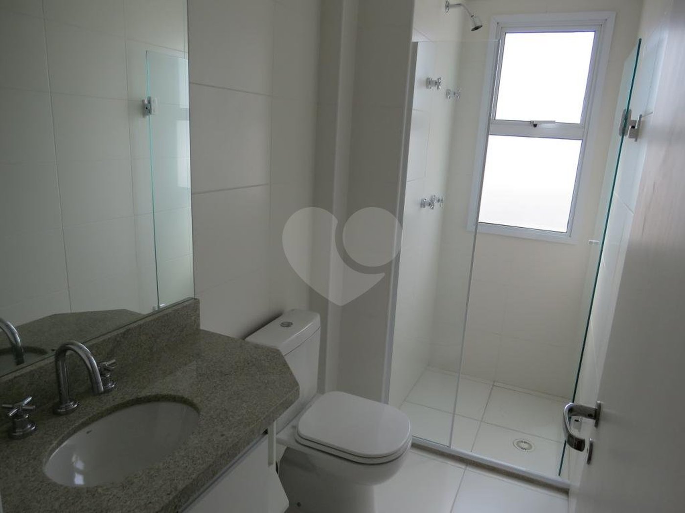 Apartamento à venda com 3 quartos, sendo 1 suíte, em Morumbi, São Paulo, SP