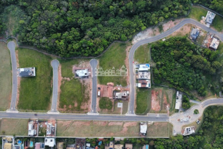 Terreno à venda no Condomínio Alto do Sion, Atibaia - SP