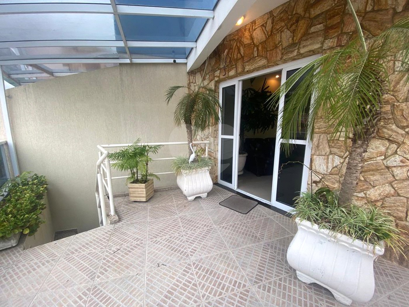 Sobrado à venda com 3 quartos, sendo 1 suíte, em Horto, São Paulo, SP
