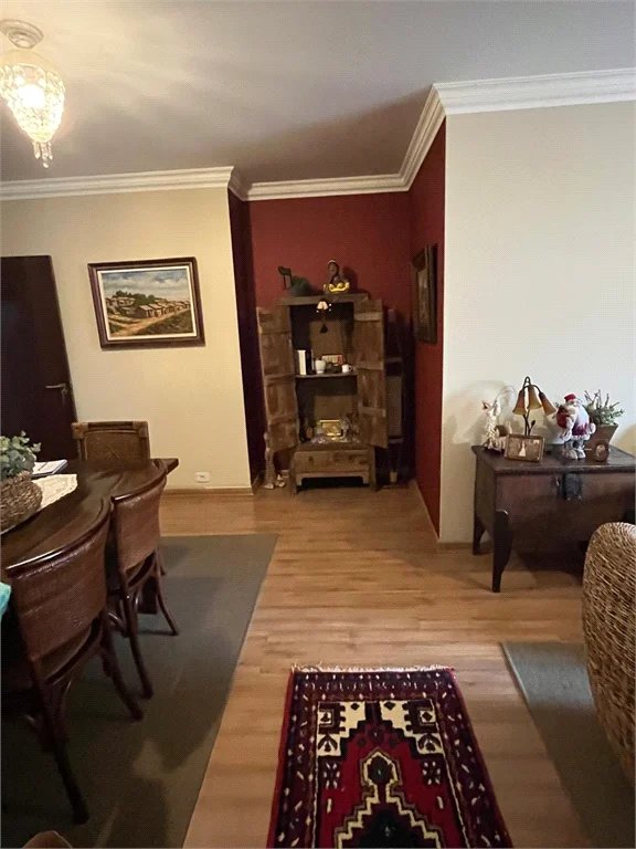 Apartamento à venda com 3 quartos, sendo 1 suíte,  em Jardim Londrina, São Paulo, SP
