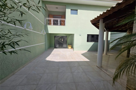 Casa para alugar com 4 quartos, sendo 3 suítes,  no condomínio Village Saint Claire, Sorocaba - SP