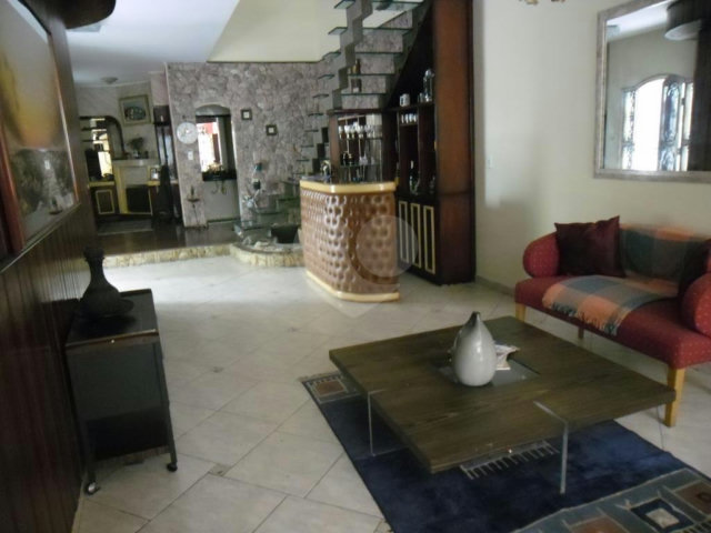 Sobrado à venda com 4 quartos, sendo 2 suítes, em Tucuruvi, São Paulo, SP
