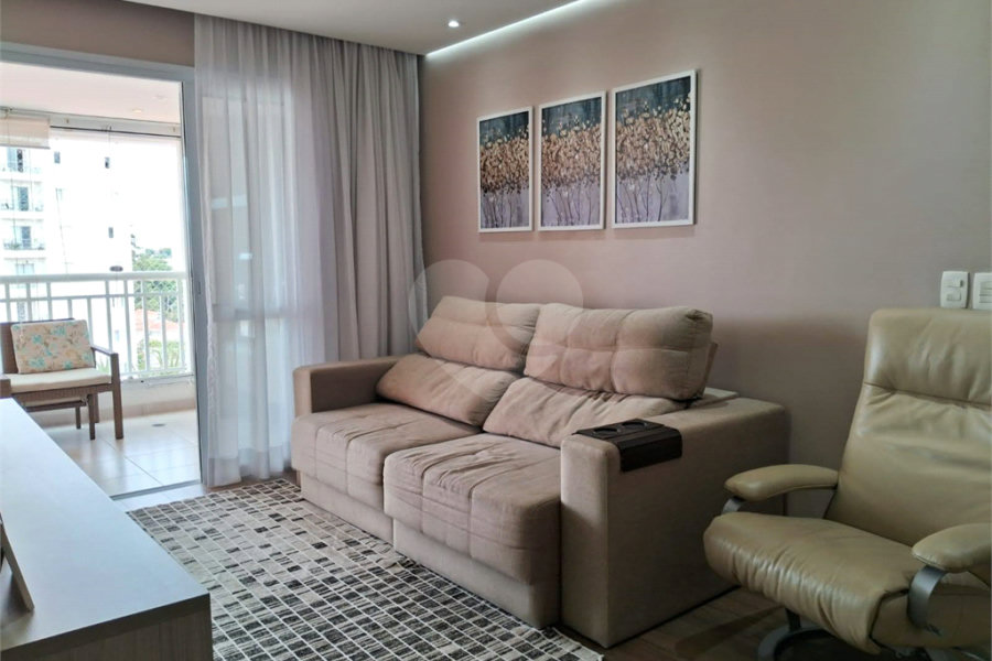 Apartamento à venda com 3 quartos, sendo 1 suíte, em Vila Dom Pedro Ii, São Paulo, SP