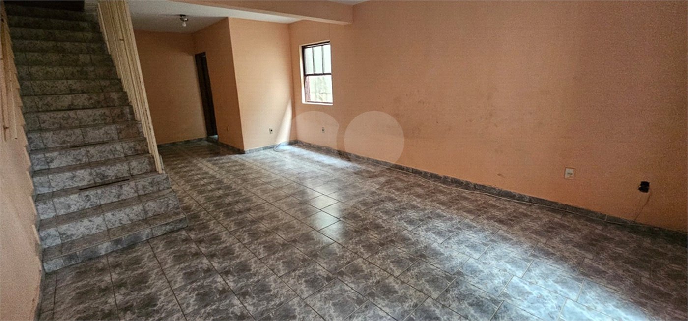 Sobrado para alugar com 3 quartos em Lauzane Paulista, São Paulo, SP