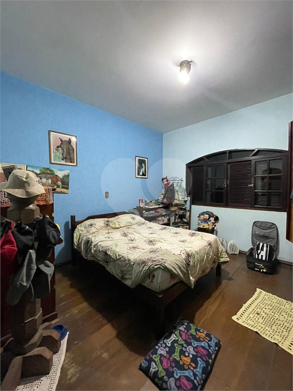 Sobrado à venda com 4 quartos, sendo 1 suíte,  em Vila Suissa, Mogi das Cruzes, SP
