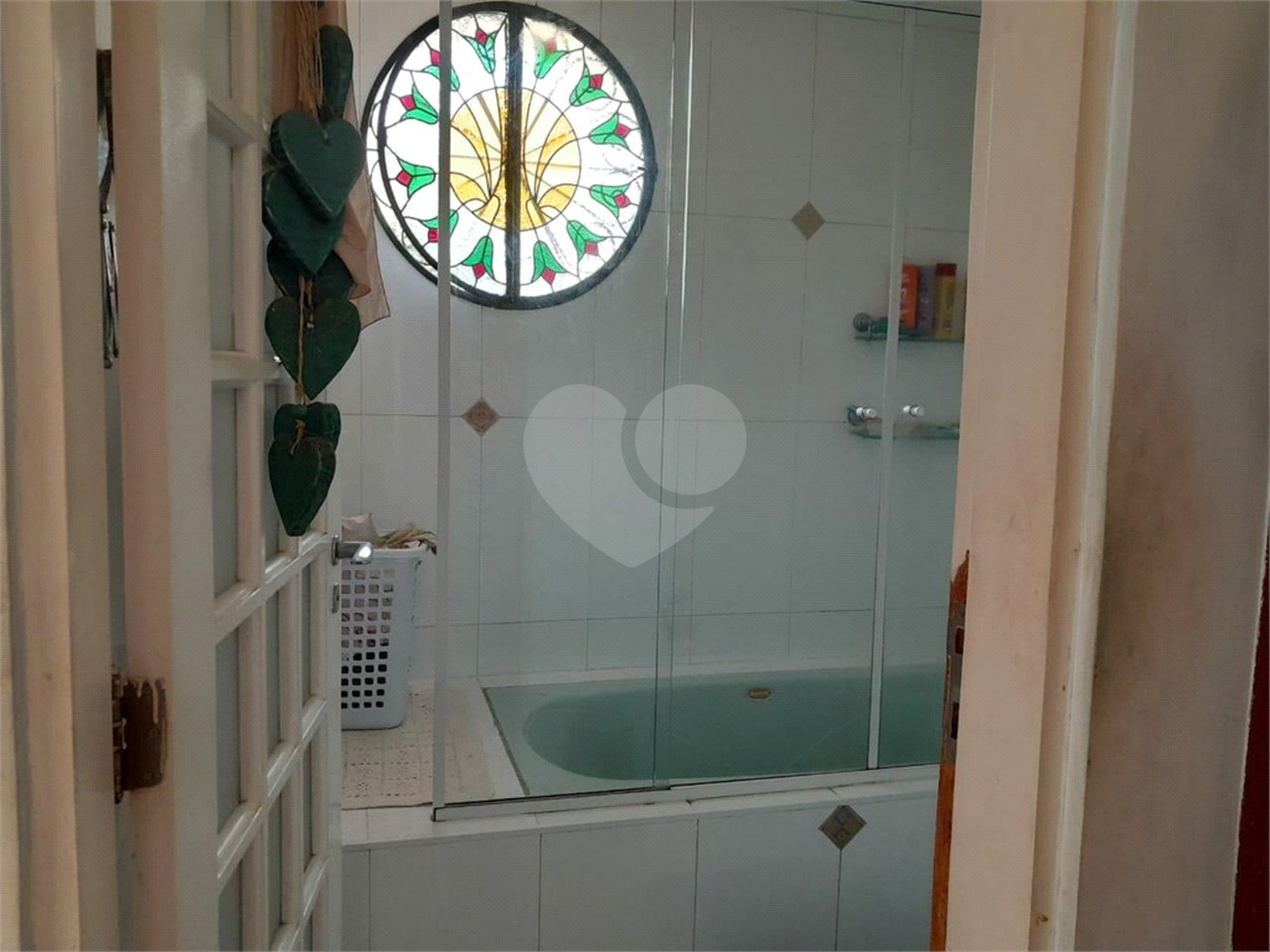 Casa à venda com 6 quartos, sendo 3 suítes, em Rolinópolis, São Paulo, SP