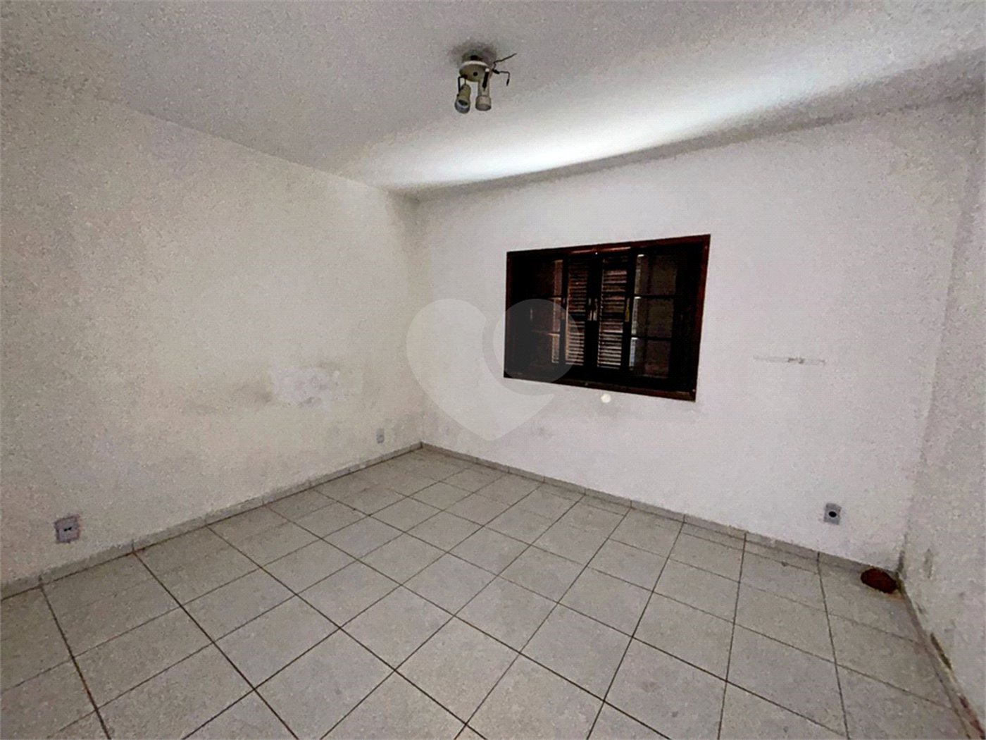 Casa Térrea à venda com 2 quartos, sendo 1 suíte, em Horto, São Paulo, SP
