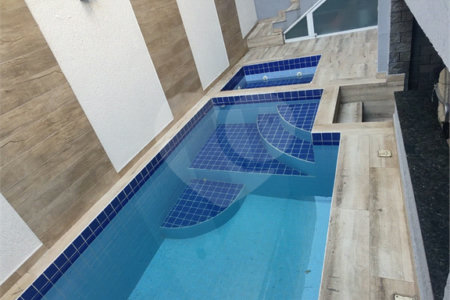 Casa à venda com 3 suítes em Campo Grande, Rio de Janeiro, RJ