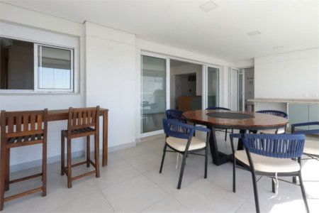 Apartamento à venda com 3 suítes em Vila Anastácio, São Paulo, SP