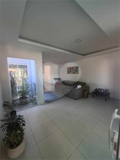Casa à venda com 3 quartos, sendo 1 suíte, em Campo Grande, Rio de Janeiro, RJ
