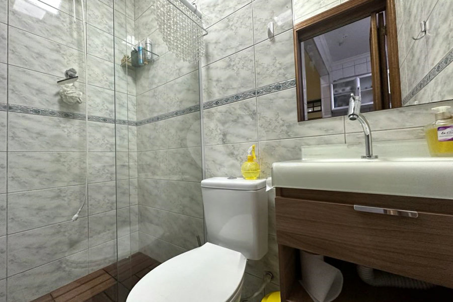 Sobrado à venda com 2 quartos em Vila Constança, São Paulo, SP