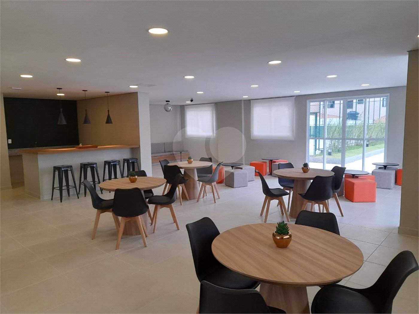 Apartamento à venda com 3 quartos, sendo 1 suíte, em Chora Menino, São Paulo, SP