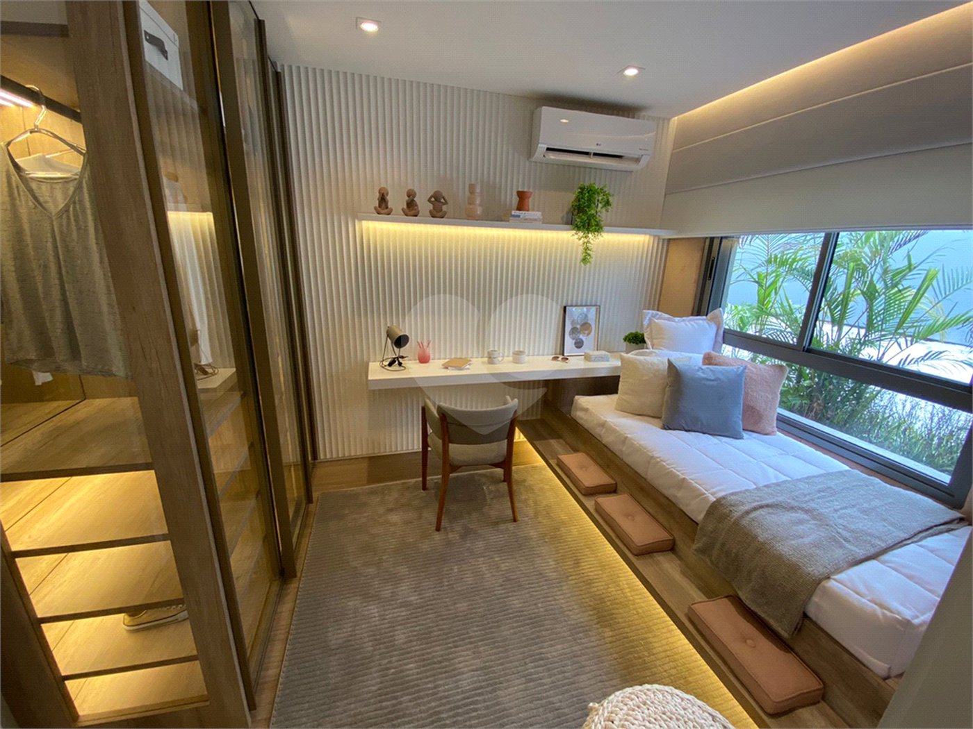 Apartamento à venda com 3 suítes em Campo Belo, São Paulo, SP