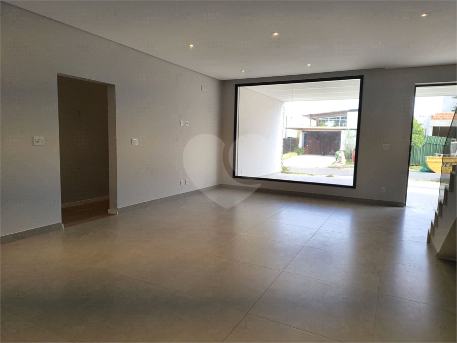 Casa à venda com 3 suítes no condomínio Alphaville Nova Esplanada 4, Votorantim - SP