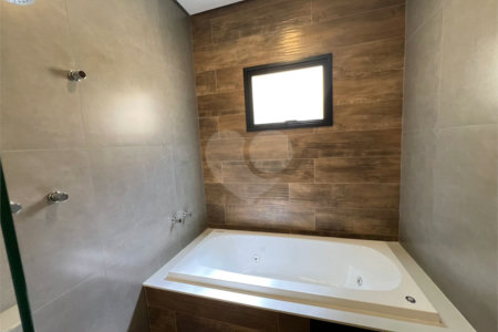 Casa à venda com 3 suítes no condomínio Alphaville Nova Esplanada, Votorantim - SP