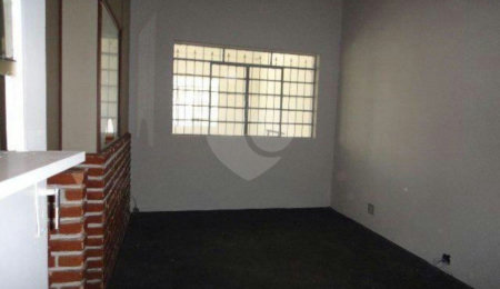 Casa à venda com 1 quarto em Tremembé, São Paulo, SP