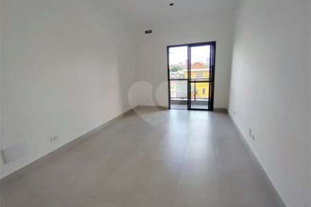Sobrado à venda com 3 quartos, sendo 1 suíte, em Santa Teresinha, São Paulo, SP