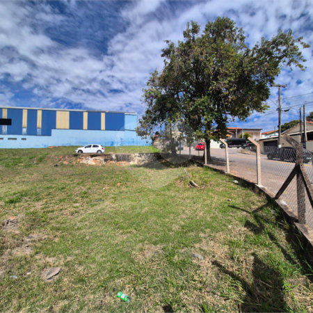 Terreno à venda em Ortizes, Valinhos, SP