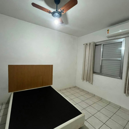 Apartamento na Quadra da Praia na Ponta da Praia – Andar Alto | Excelente Oportunidade em Santos!
