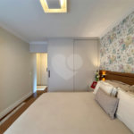Apartamento à venda com 3 suítes em Campo Belo, São Paulo, SP