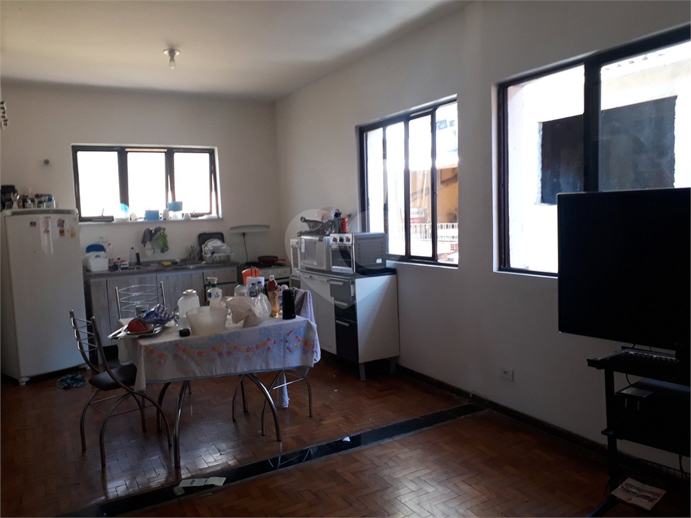 Sobrado à venda com 4 quartos, sendo 2 suítes, em Santana, São Paulo, SP