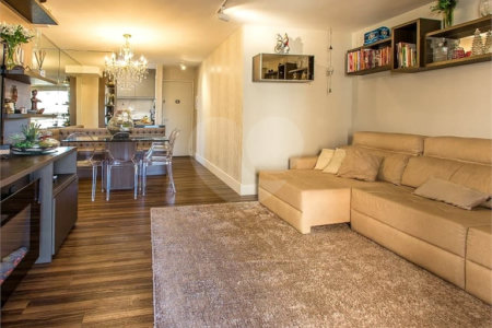 Apartamento à venda com 3 quartos, sendo 1 suíte, em Vila Campestre, São Paulo, SP