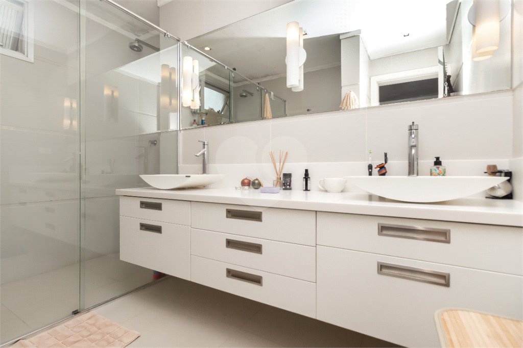 Apartamento à venda com 2 quartos, sendo 1 suíte, em Campo Belo, São Paulo, SP