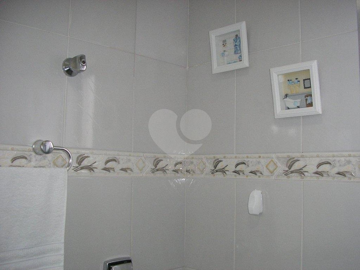 Apartamento à venda com 3 quartos, sendo 1 suíte, em Vila Guilherme, São Paulo, SP