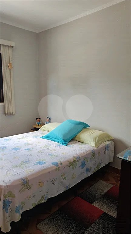 Casa à venda com 3 quartos, sendo 1 suíte, em Jaraguá, São Paulo, SP