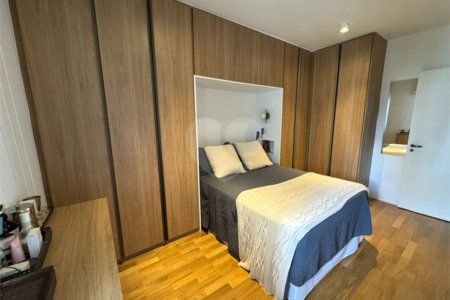 Apartamento à venda com 3 suítes em Indianópolis, São Paulo, SP