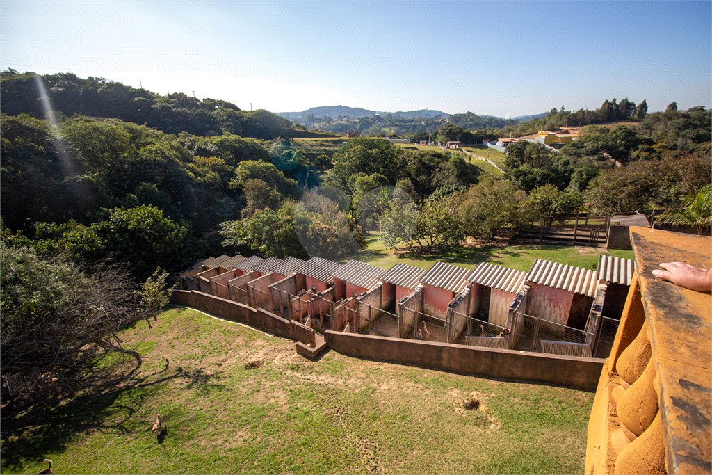 Chácara à venda com 3 quartos, sendo 2 suítes, em Parque Recreio Mirante, São Roque, SP