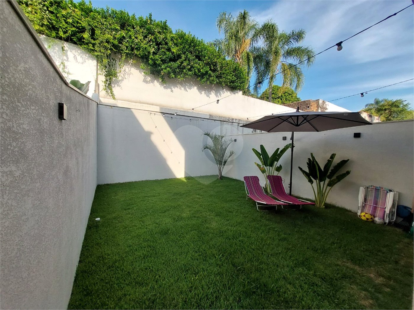 Casa à venda com 3 quartos, sendo 1 suíte,  em Jardim Paulista, Atibaia, SP
