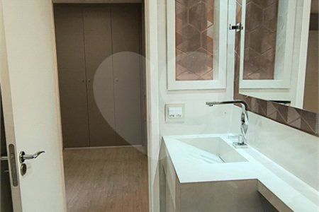 Apartamento à venda com 2 quartos, sendo 1 suíte, em Barra Funda, São Paulo, SP