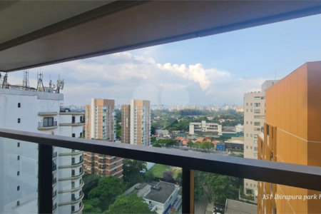 Apartamento à venda com 3 suítes em Moema, São Paulo, SP