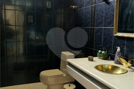 Casa à venda com 6 quartos, sendo 3 suítes, em Chácara Malota, Jundiaí, SP