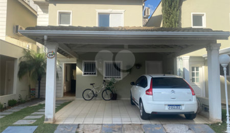 Casa de Vila à venda com 3 suítes em Parque Campolim, Sorocaba, SP