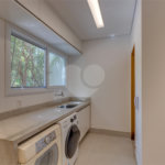 Casa à venda com 3 suítes no condomínio Residencial Canumã, São Paulo - SP