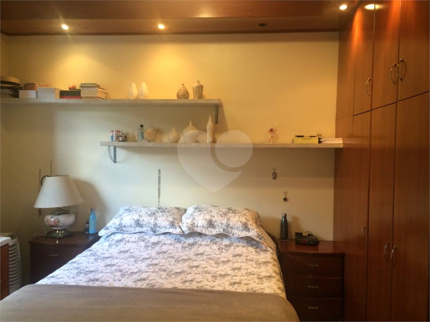 Casa à venda com 4 quartos, sendo 2 suítes, no condomínio Vinhas da Vista Alegre - Lado Sede, Vinhedo - SP