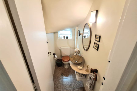 Casa à venda com 5 quartos, sendo 3 suítes, em Brooklin, São Paulo, SP