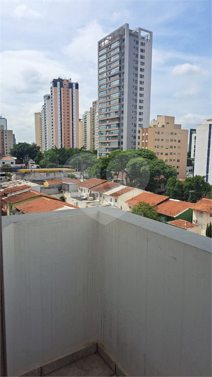 Apartamento à venda com 3 quartos, sendo 1 suíte,  em Vila Olímpia, São Paulo, SP
