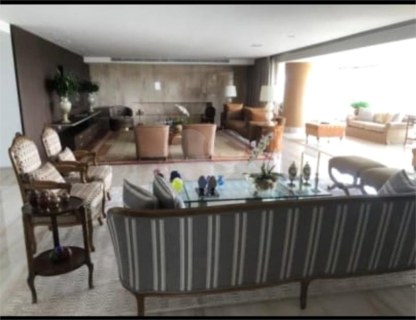 Apartamento à venda com 4 suítes em Parque Colonial, São Paulo, SP