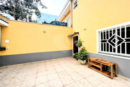 Sobrado à venda com 3 quartos, sendo 1 suíte, em Campo Grande, São Paulo, SP