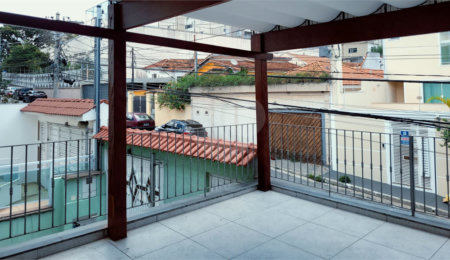 Sobrado à venda com 3 quartos, sendo 1 suíte,  em Vila Gustavo, São Paulo, SP