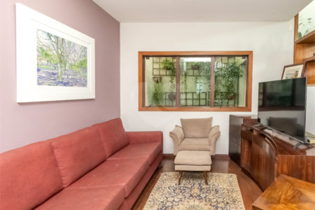 Casa à venda com 4 quartos, sendo 2 suítes, em Jardim Marajoara, São Paulo, SP