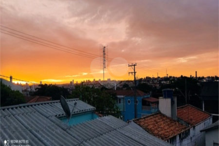 Sobrado à venda com 4 quartos em Além Ponte, Sorocaba, SP