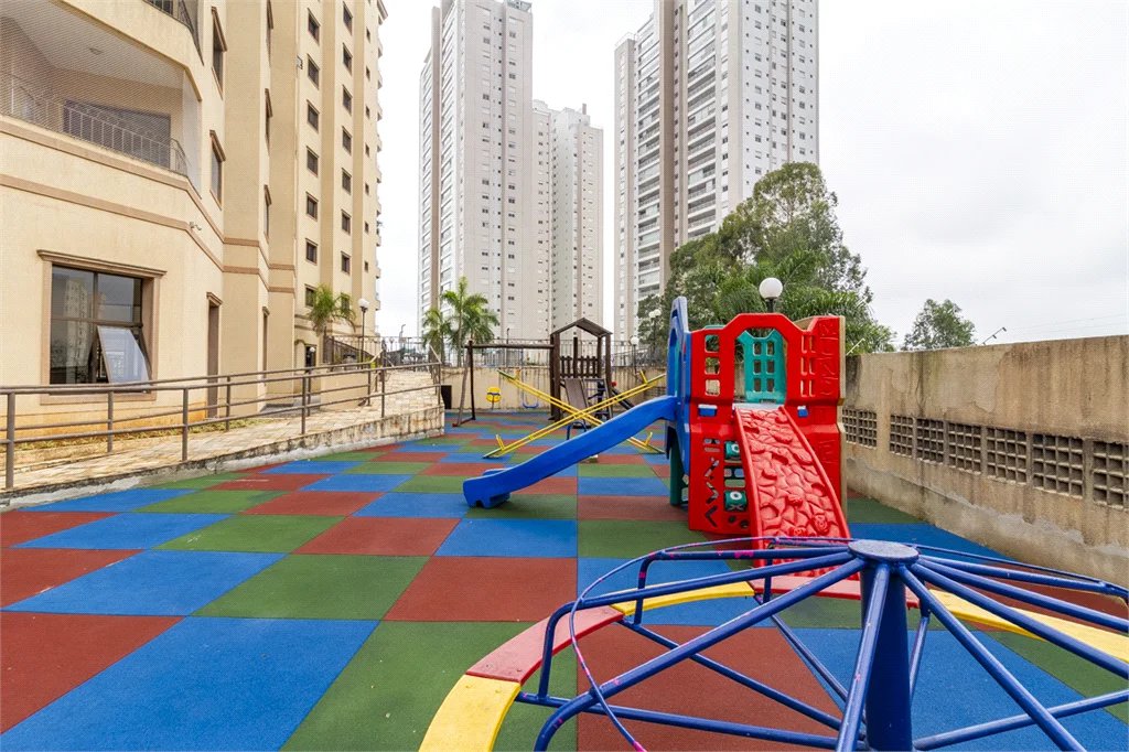 Apartamento à venda com 4 quartos, sendo 3 suítes, em Jardim Monte Kemel, São Paulo, SP